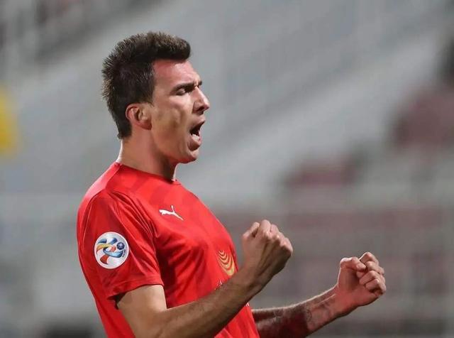  国际米兰旧将反戈一击助恩波利爆冷取胜  